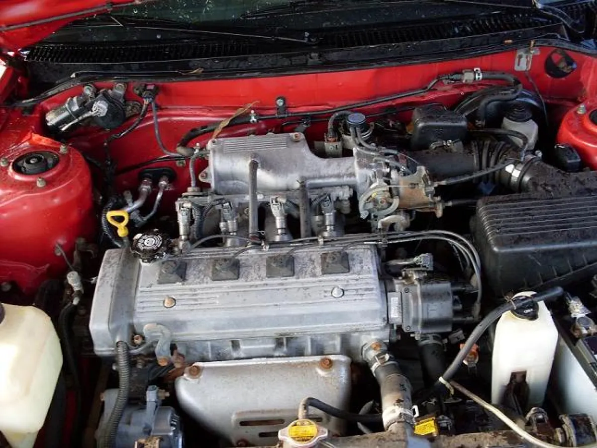 1999 Toyota Corolla - Image 4