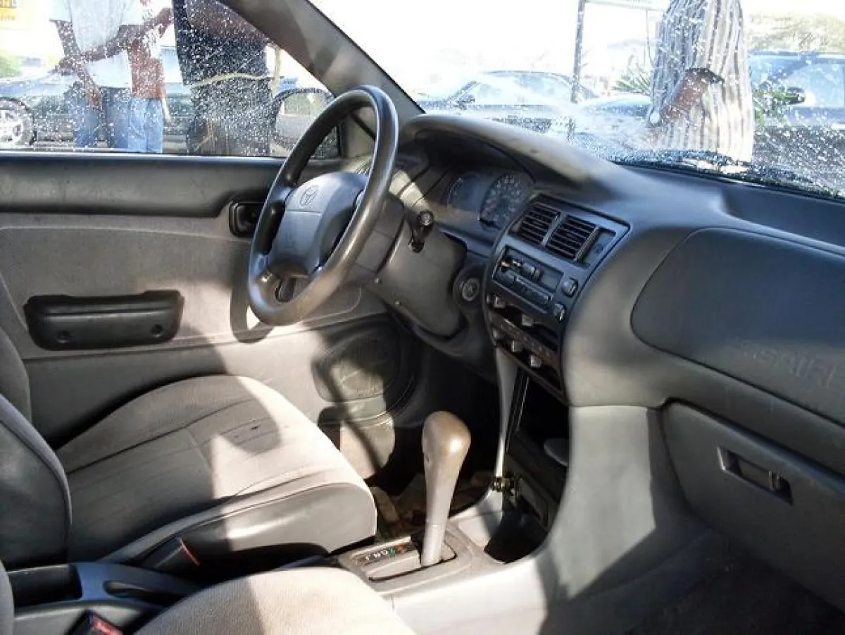 1999 Toyota Corolla - Image 8