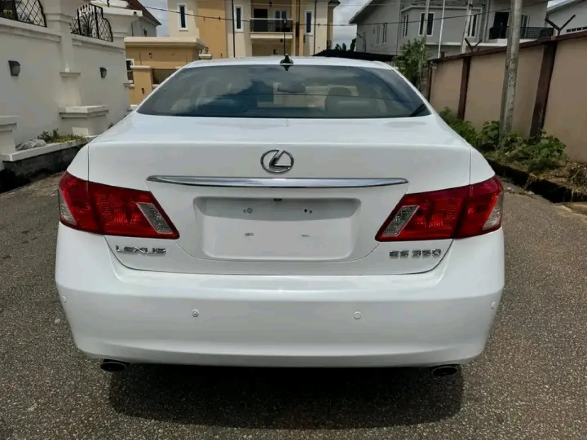 2008 LEXUS ES 350 - Image 5