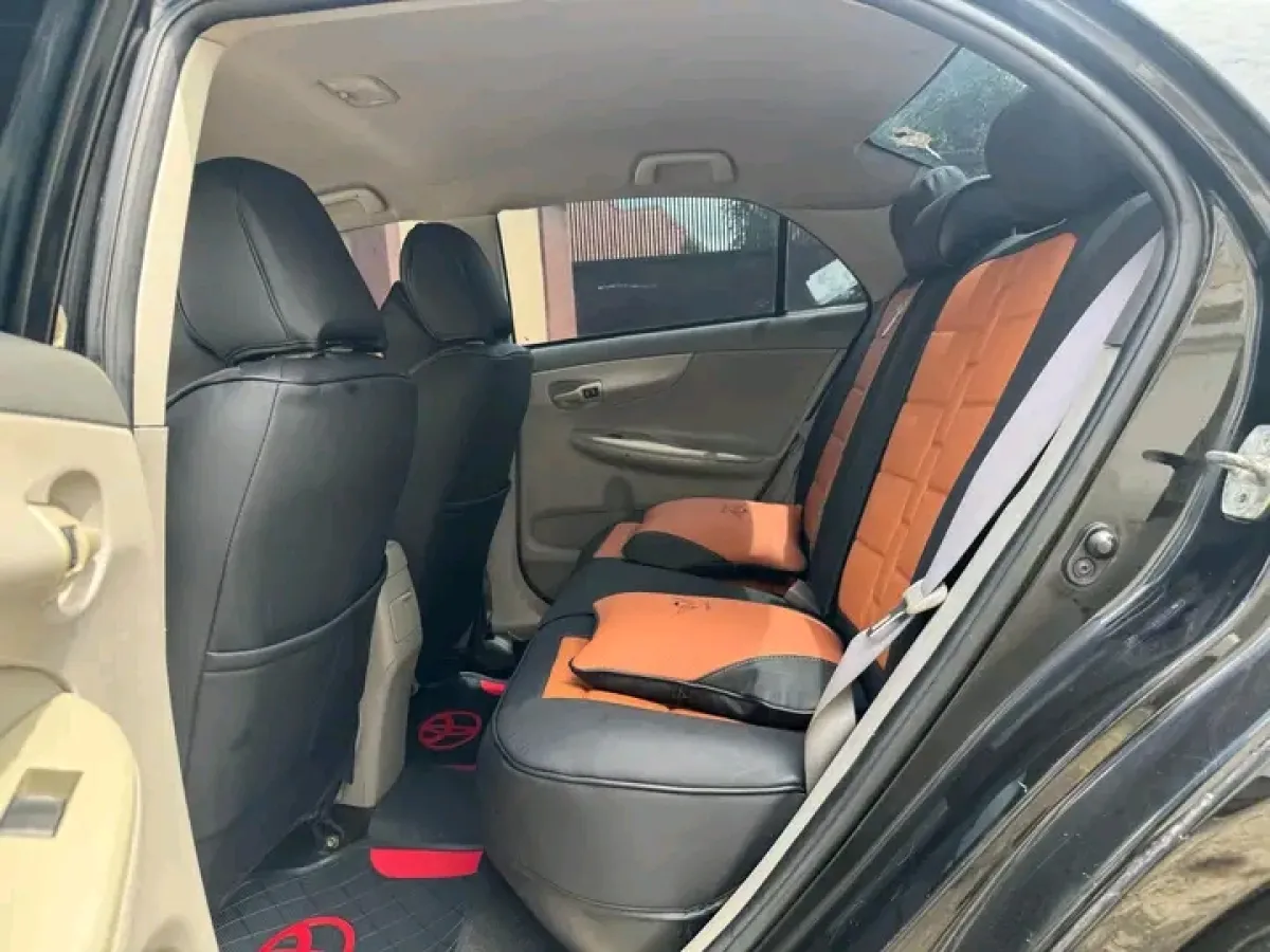 TOYOTA COROLLA LE - Image 7