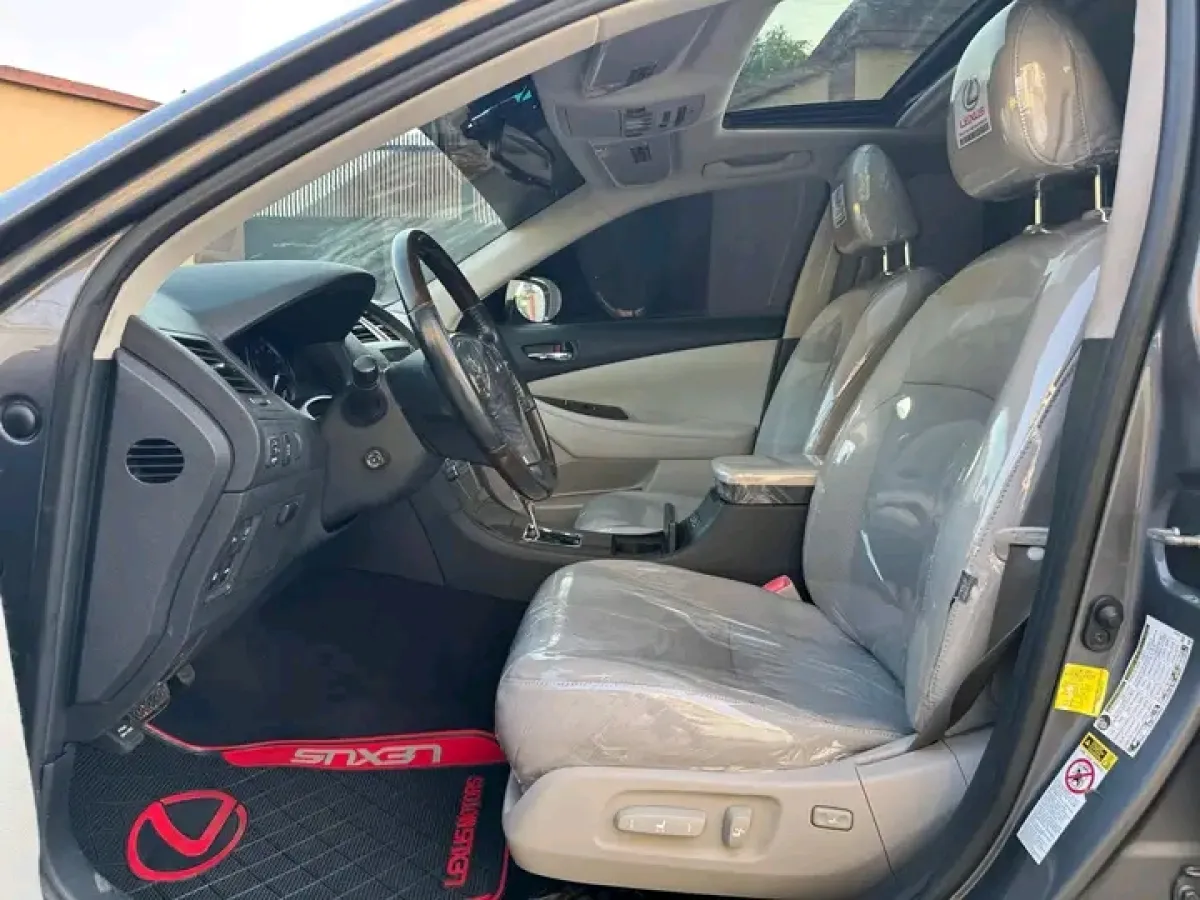 CLEAN FORIENG USED LEXUS ES 350 - Image 9