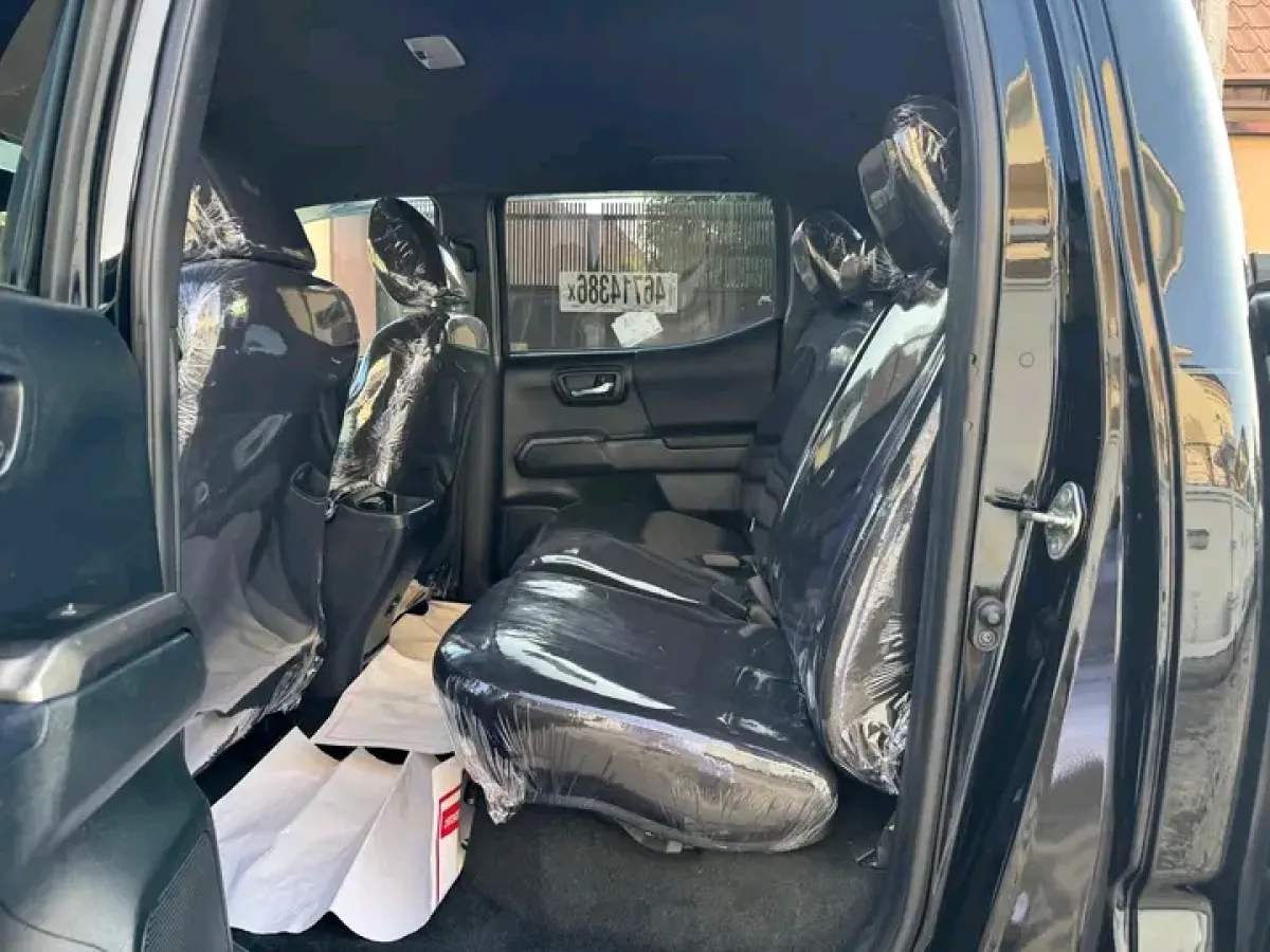 FORIENG USED 2017 TOYOTA TACOMA V6 DOUBLE CAB - Image 6