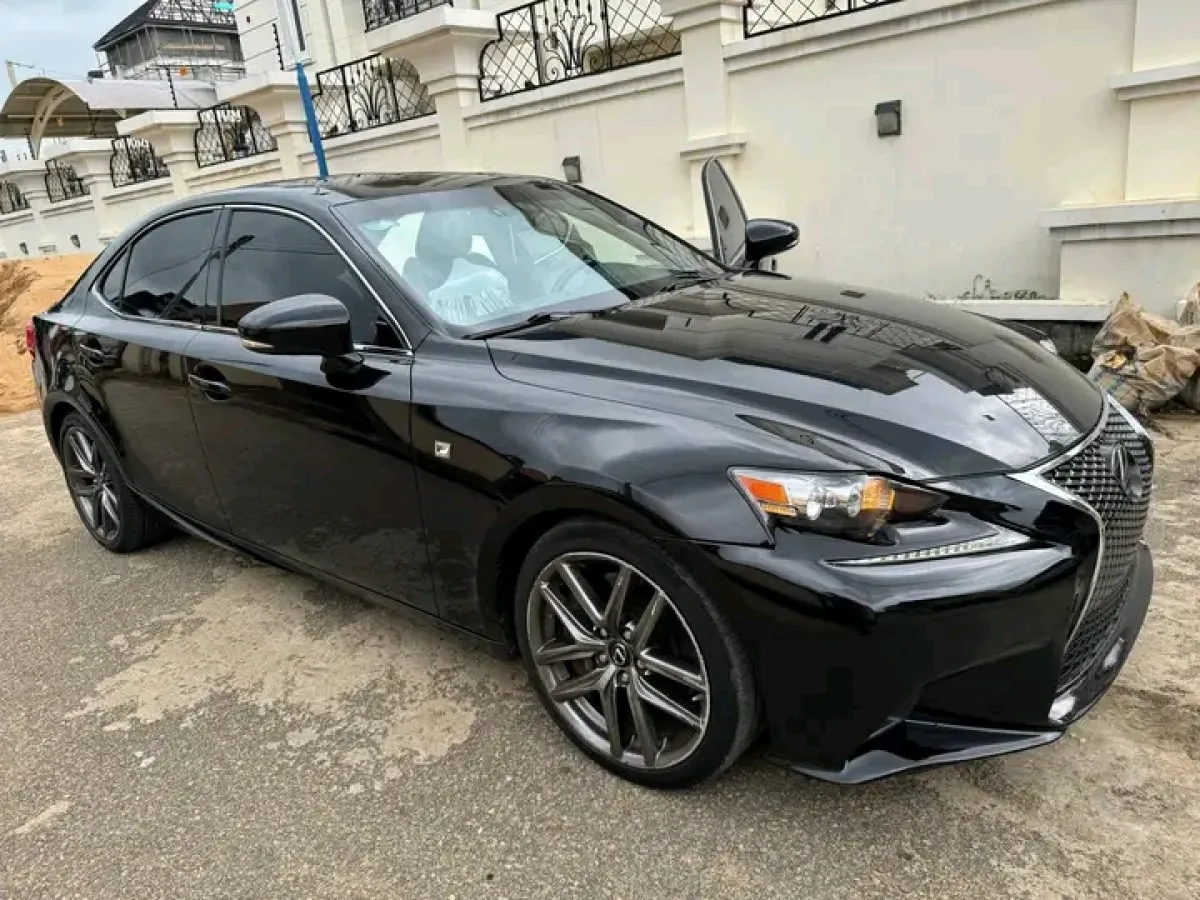 2016 FORIENG USED LEXUS IS 350 FSPORT - Image 2