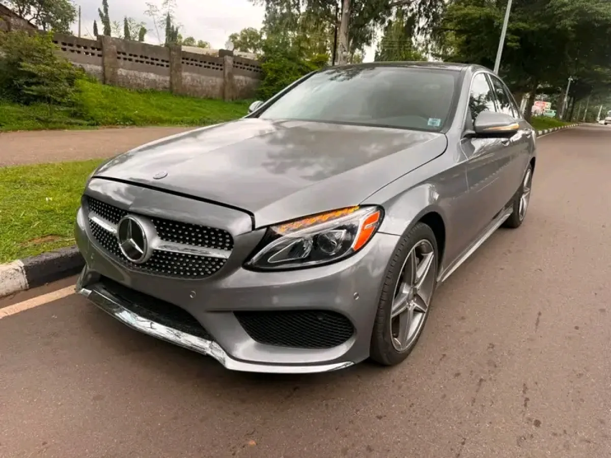 FORIENG USED 2016 FULL OPTION MERCEDES BENZ C400 - Image 6