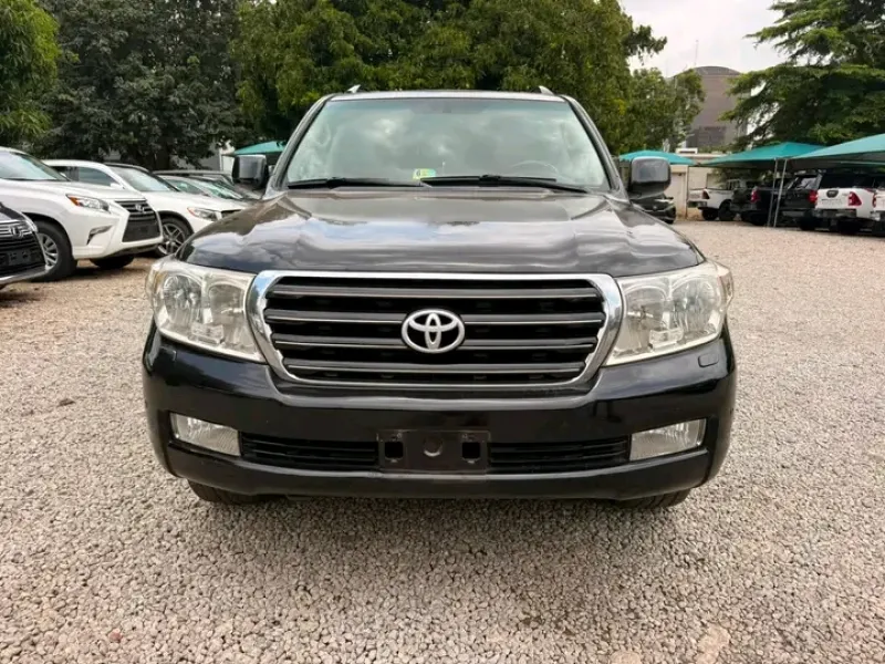 2010 TOYOTA LAND CRUISER PRADO