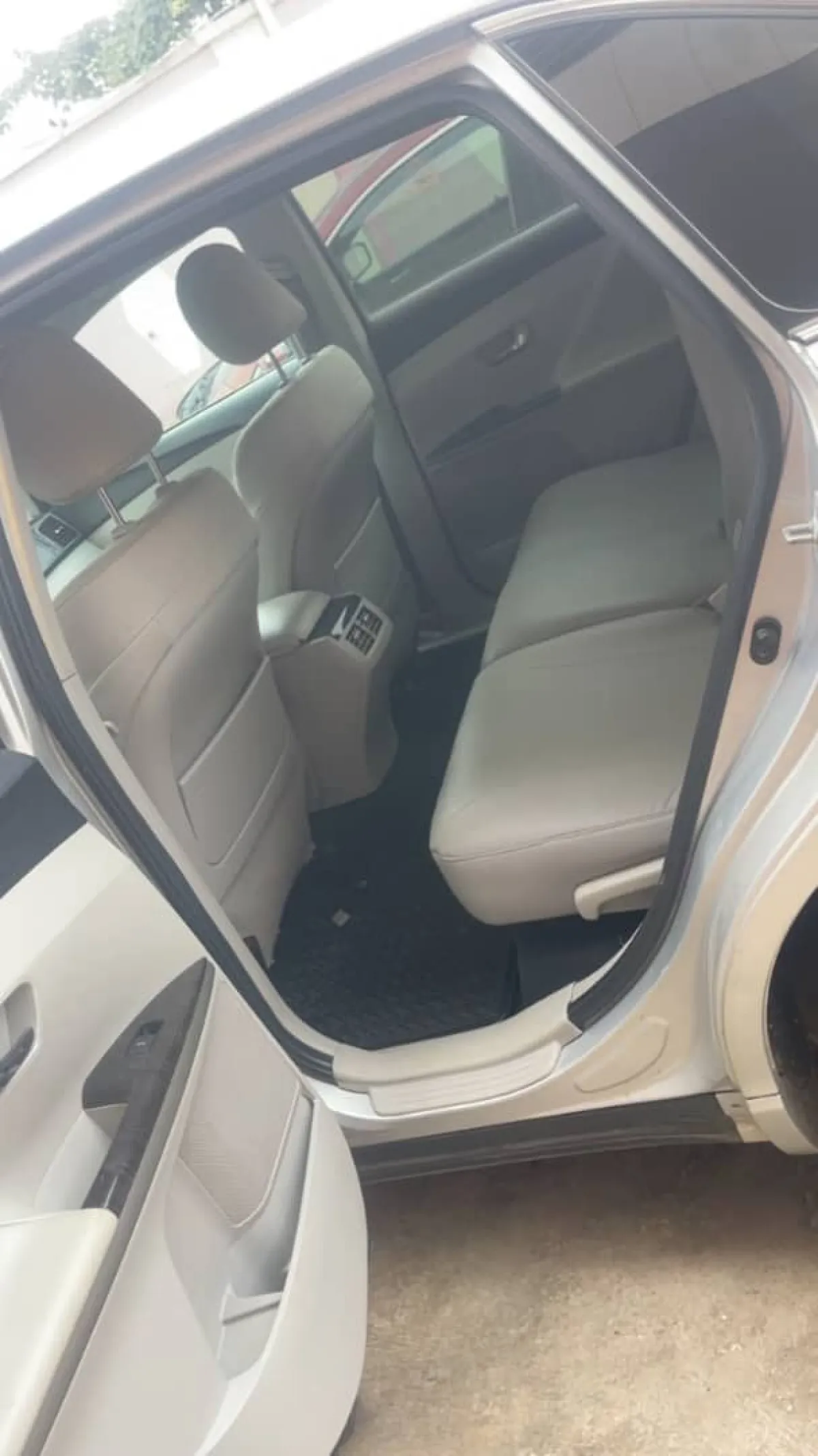 2014 TOYOTA VENZA DIRECT TOKUNBO DEALER MARKET, IMPORTER NEED MON - Image 4