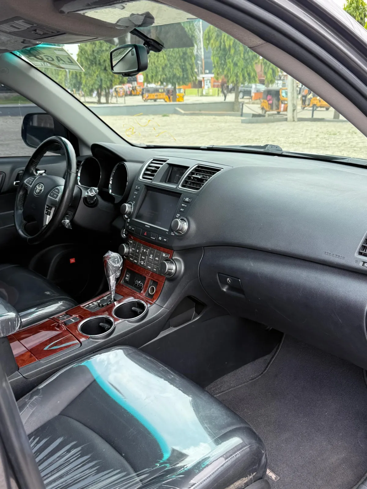 Foreign Used Toyota Highlander 2011 Limited Edition A - Image 6