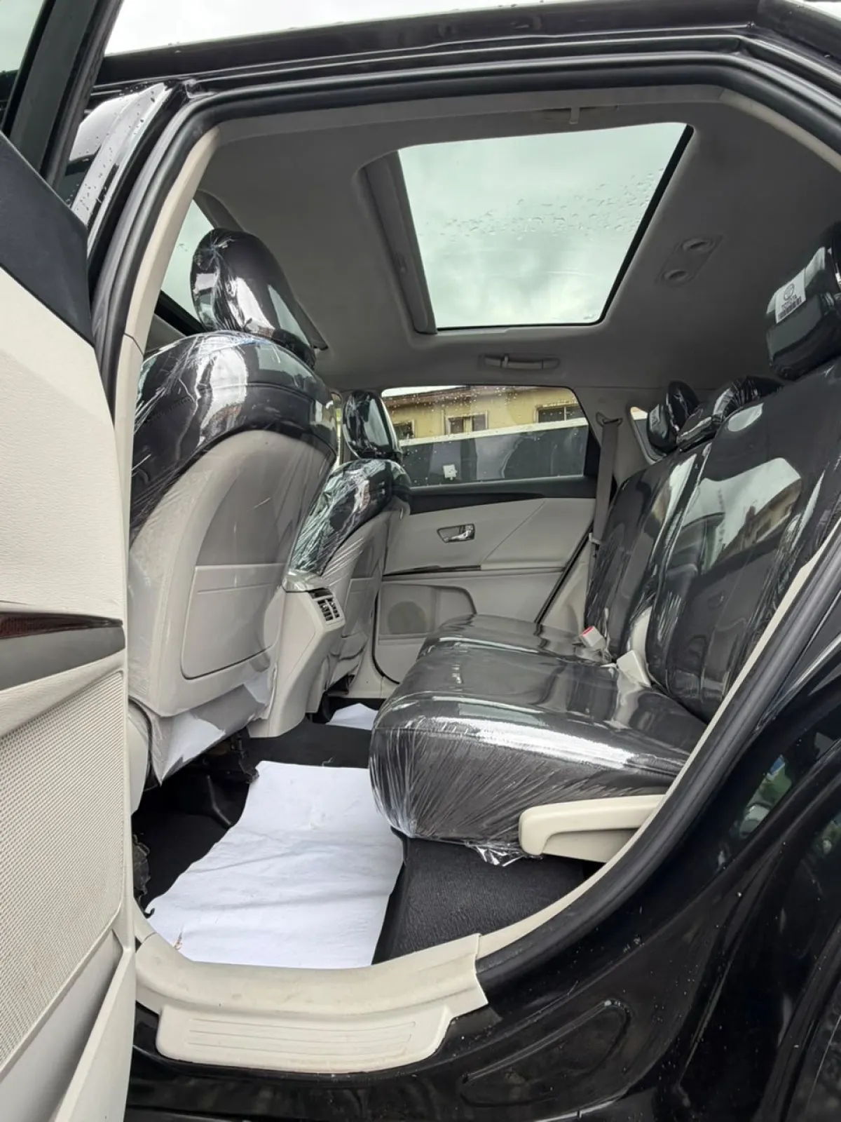Foreign Used Toyota Venza 2010 Fullest Option V6 Engine C - Image 7
