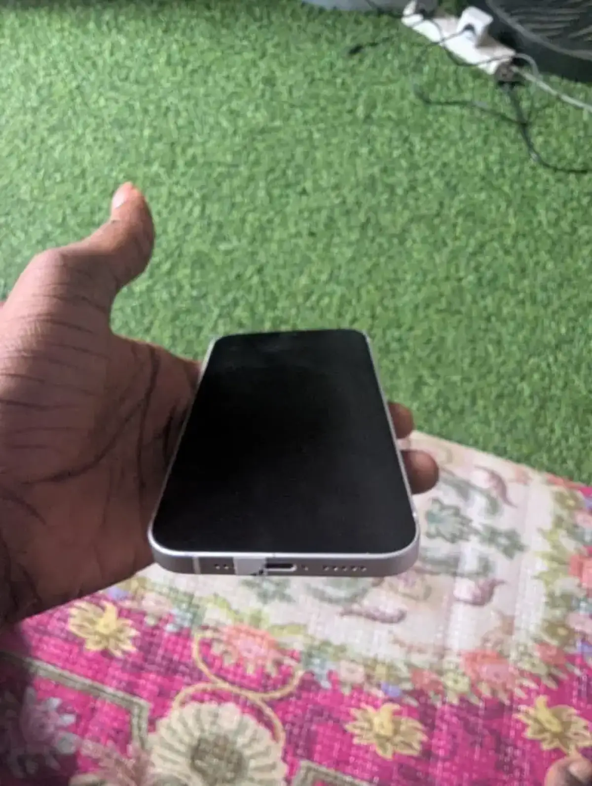 iPhone 12 128gb 96% battery health - Image 5