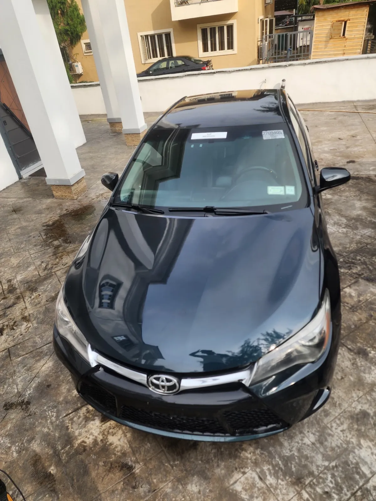 Toyota Camry 2015 SE Tokunbo Clean - Image 3