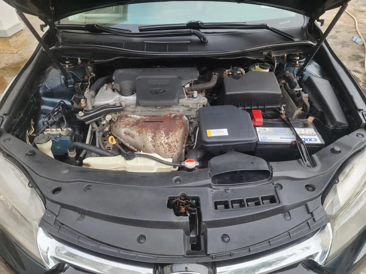 Toyota Camry 2015 SE Tokunbo Clean - Image 6