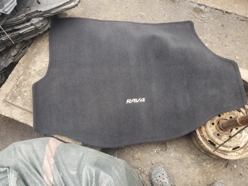 Rav4 2015 boot rug