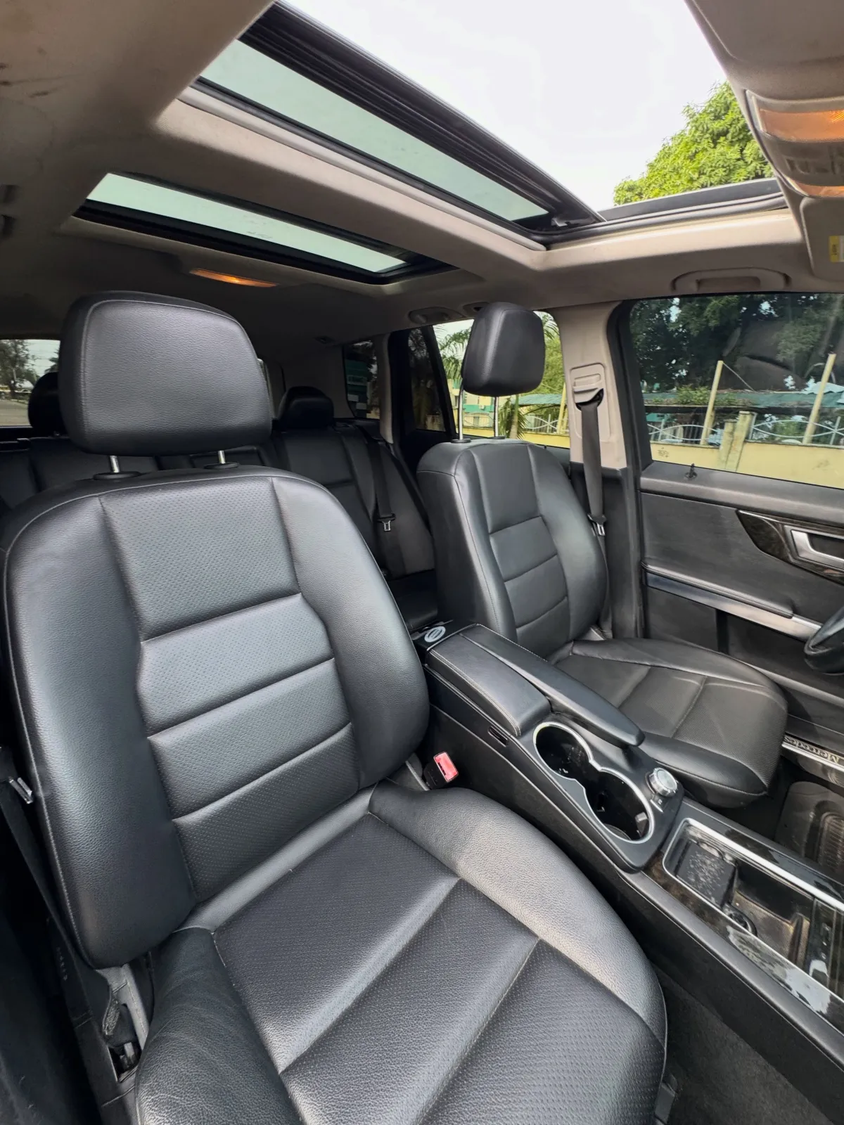 Foreign Used 2014 Benz GLK 350 - Image 3