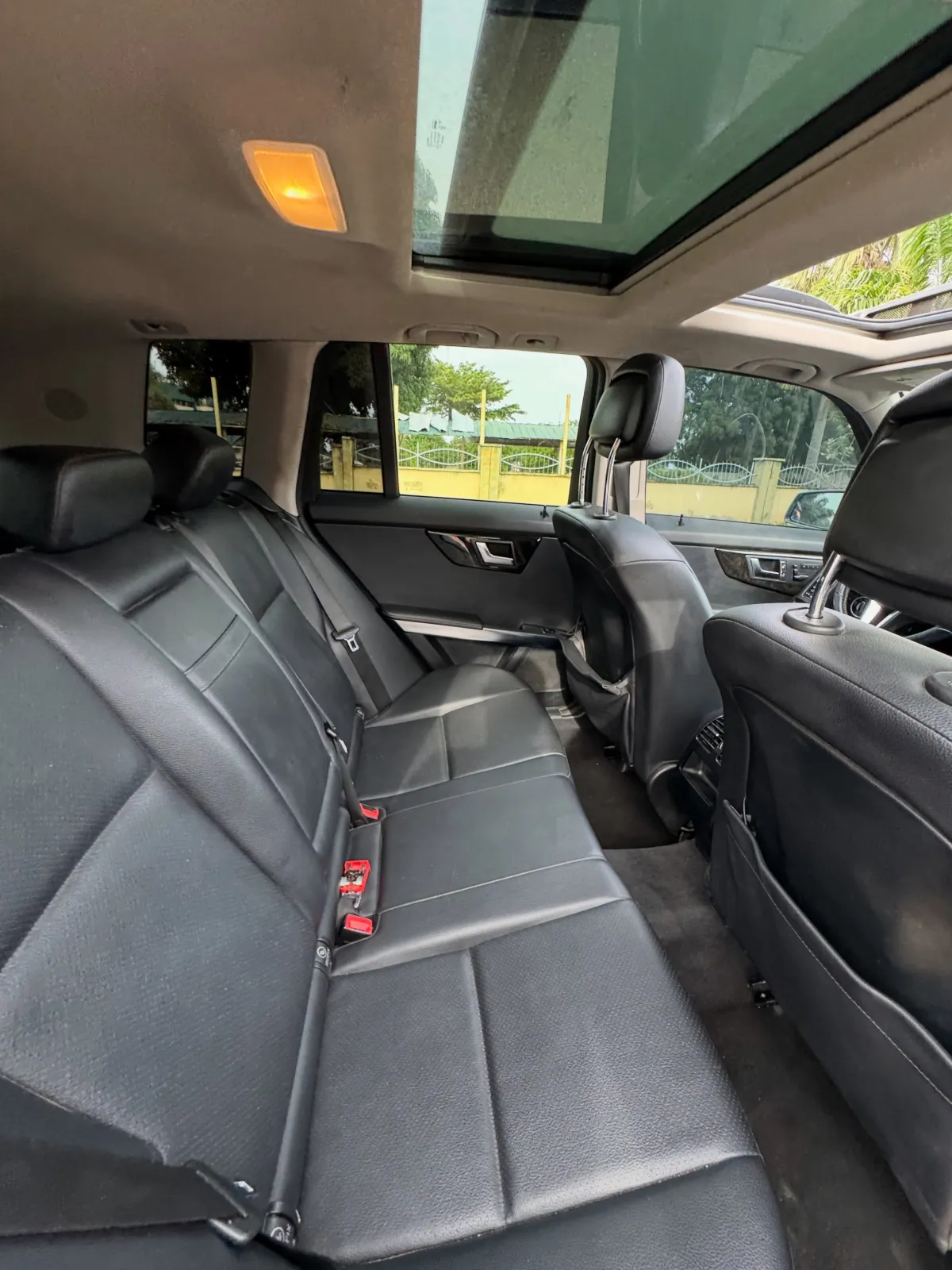 Foreign Used 2014 Benz GLK 350 - Image 7