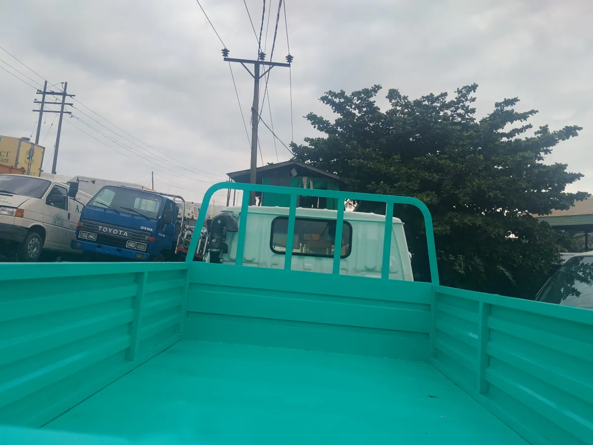 Toyota Dyna200 - Image 3