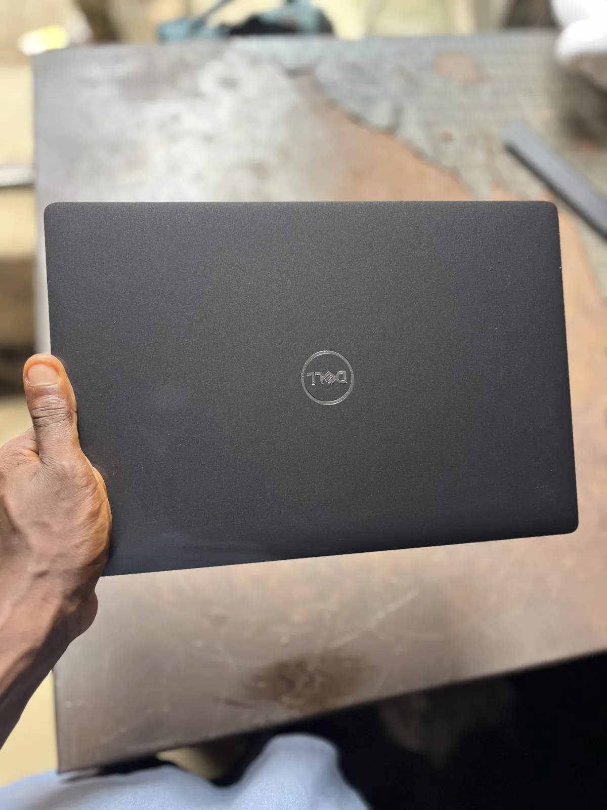 Dell Latitude 5400 - Image 1