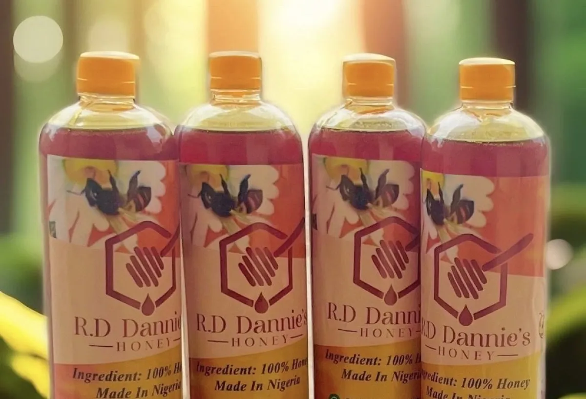 Dannies Original Honey - Image 1