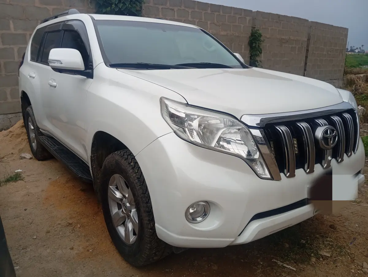 Pre-owned 2017 Toyota Prado Txl - Image 4