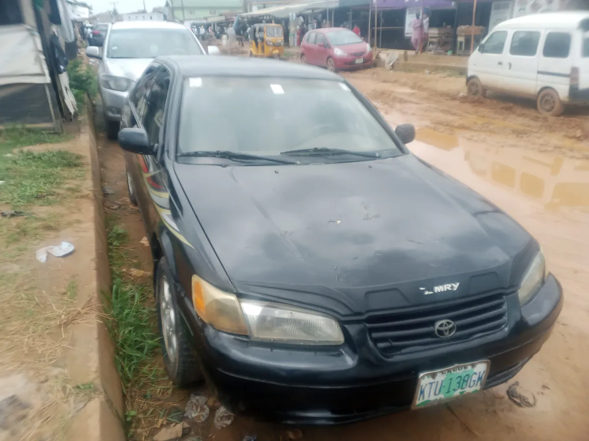 Toyota Camry 98 - Image 7
