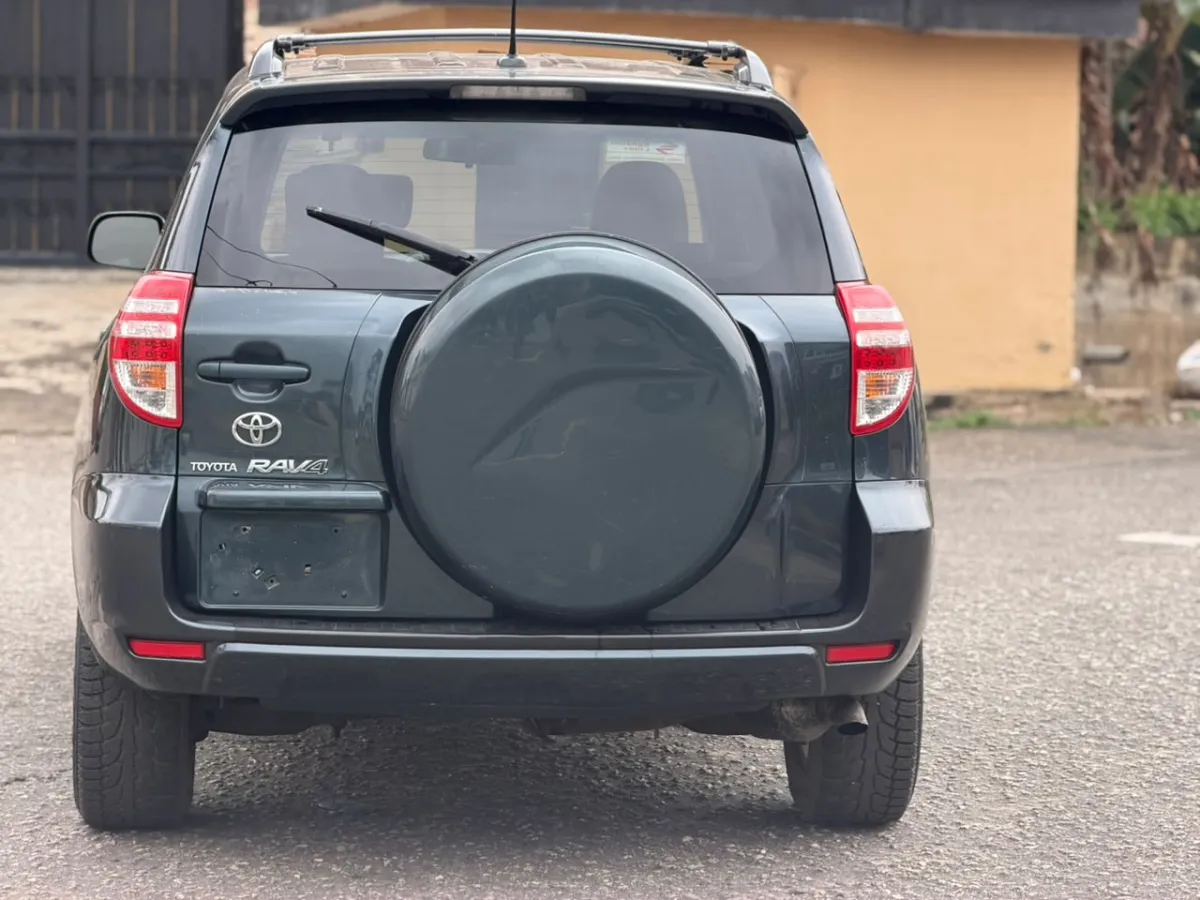 2009 TOYOTA RAV4 - Image 3