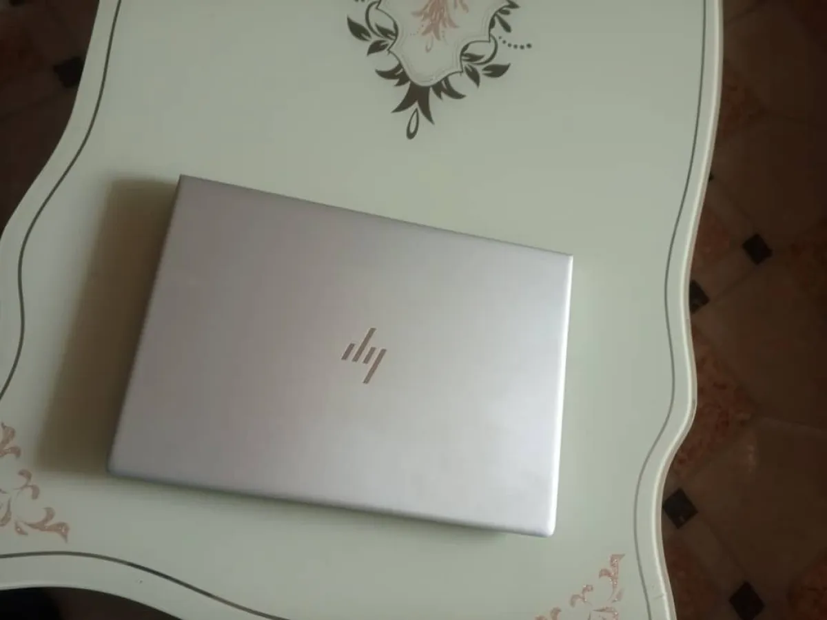 Hp elitebook 840 G5 intel(r) corei5 - Image 2