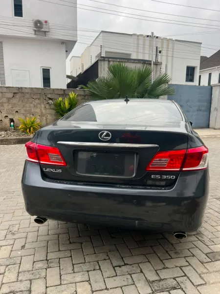 HW FAR BRO? NA FOR SALE OOH Good Deal. Foreign Used Lexus Es 350 2010