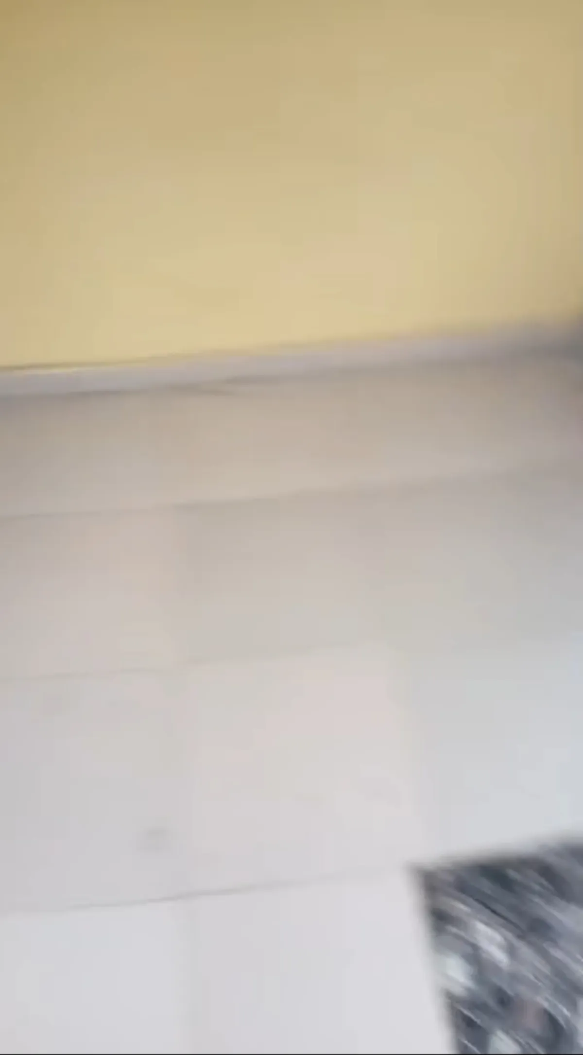 Big two bedroom available for rent - Image 3