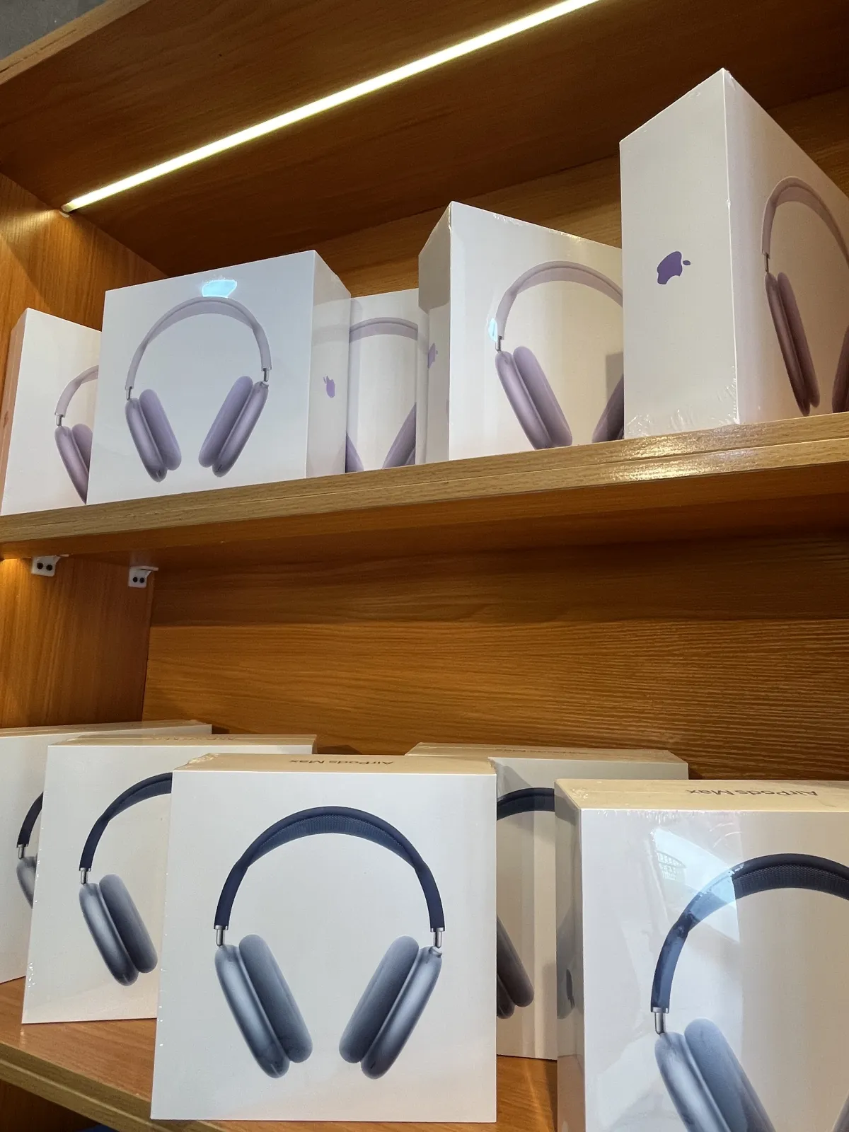 AirPods Max(light purple) - Image 3