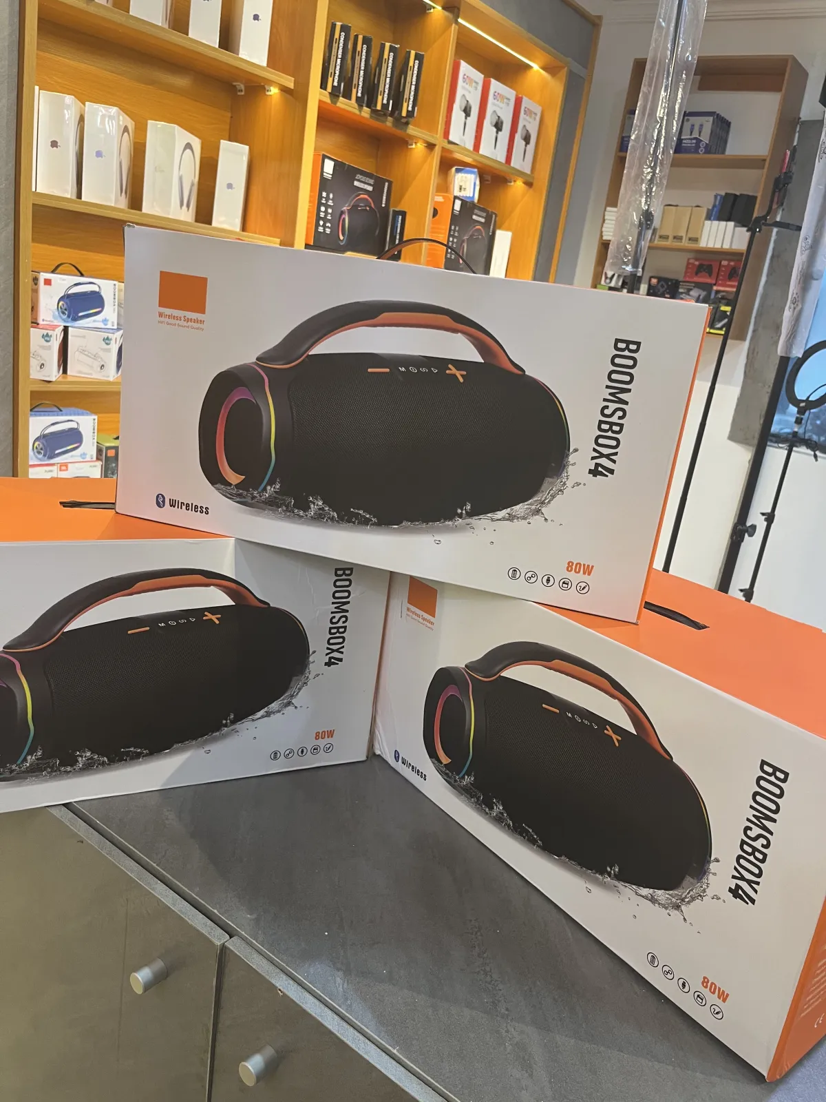 BOOMSBOX4 - Image 6