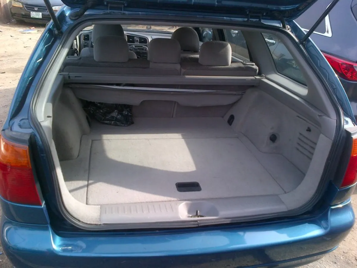 Clean Nissan Almera - Image 5