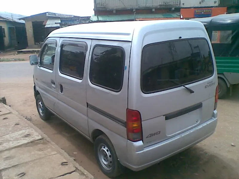 Suzuki every korope