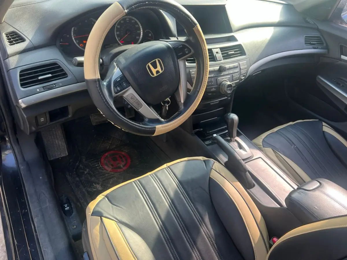 Naija Super Clean Registered Honda Accord 08 Model FOR SALE ‼️ - Image 3