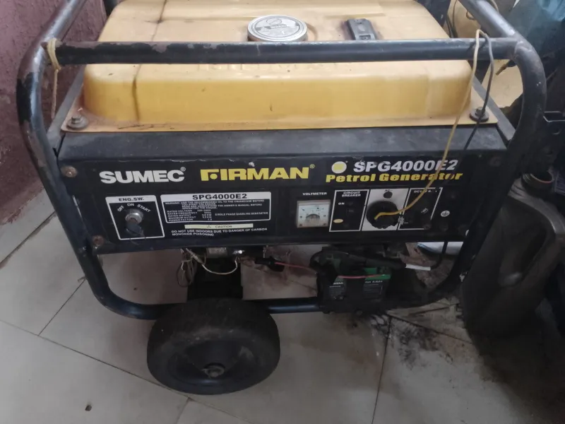 SUMER FIRMAN SPG4000E2 GENERATOR