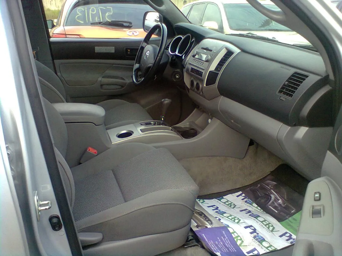 Toyota Tacoma - Image 3