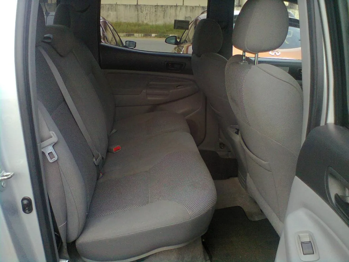 Toyota Tacoma - Image 6