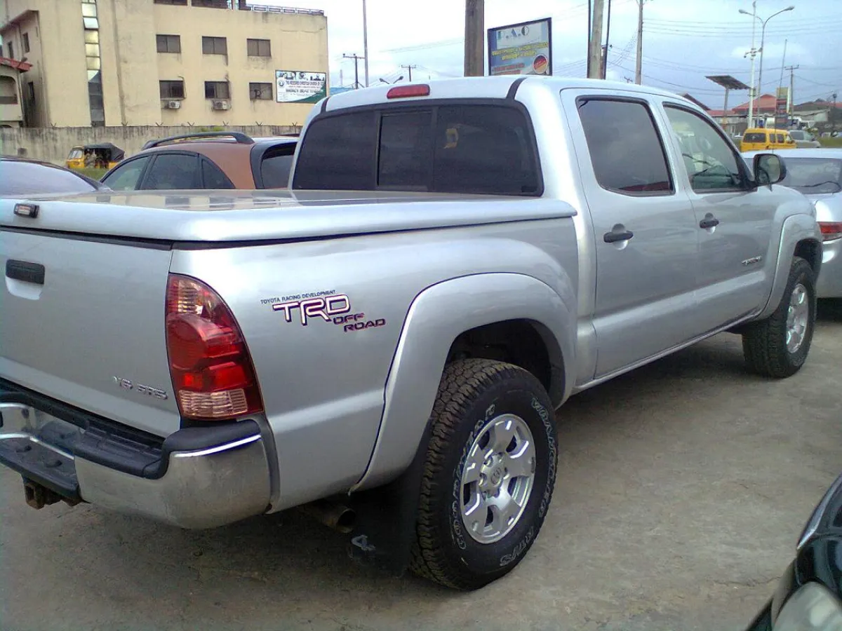 Toyota Tacoma - Image 8