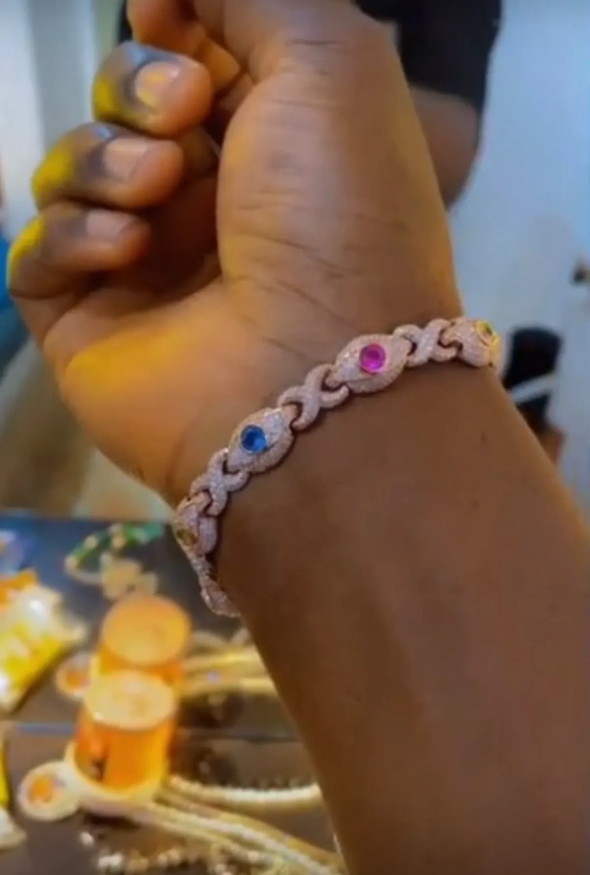 Gold Jewelry & Necklaces Shop Beautiful Pieces Today - Image 3
