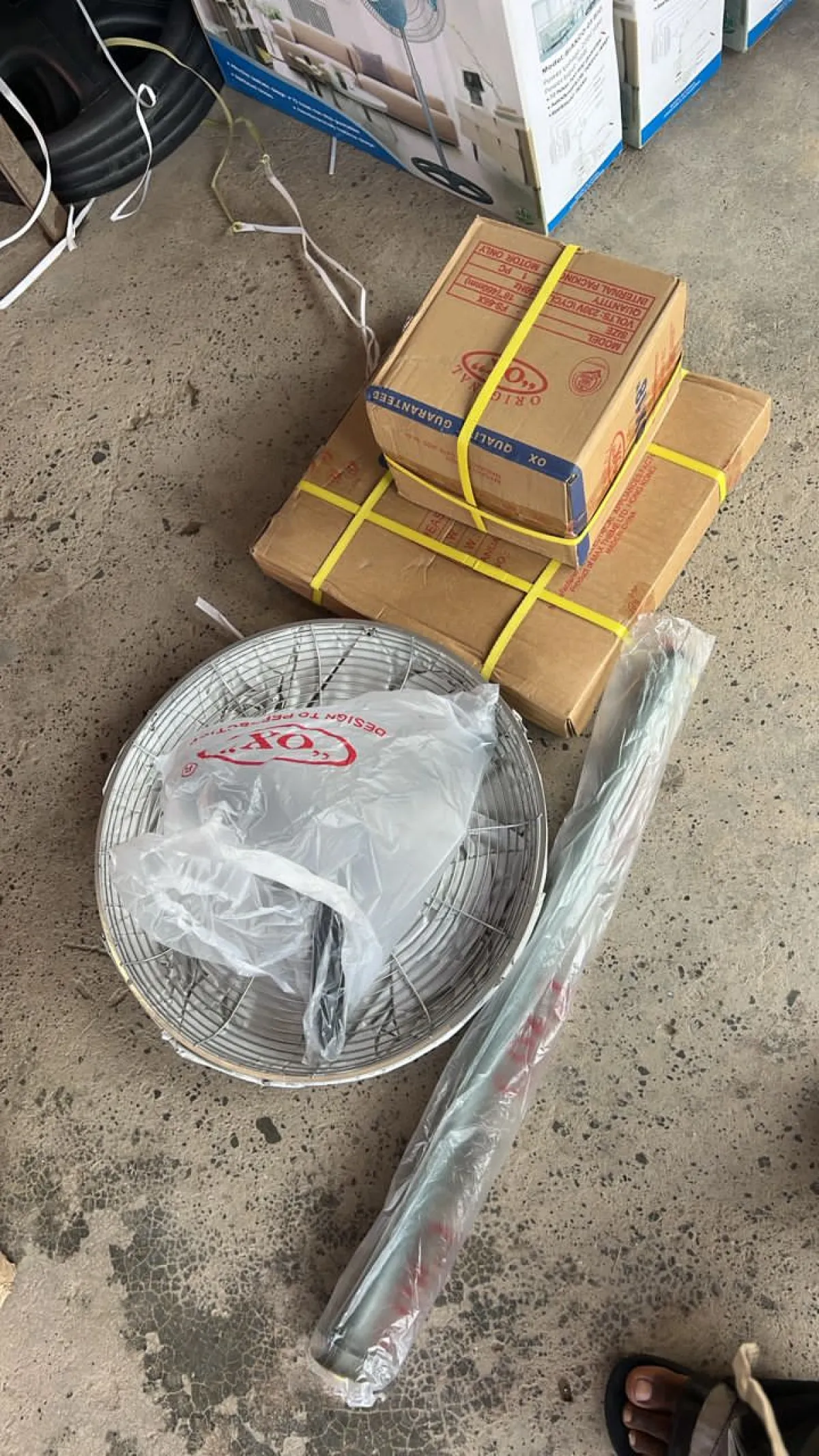 Ox industrial standing fan available on discount sales - Image 3