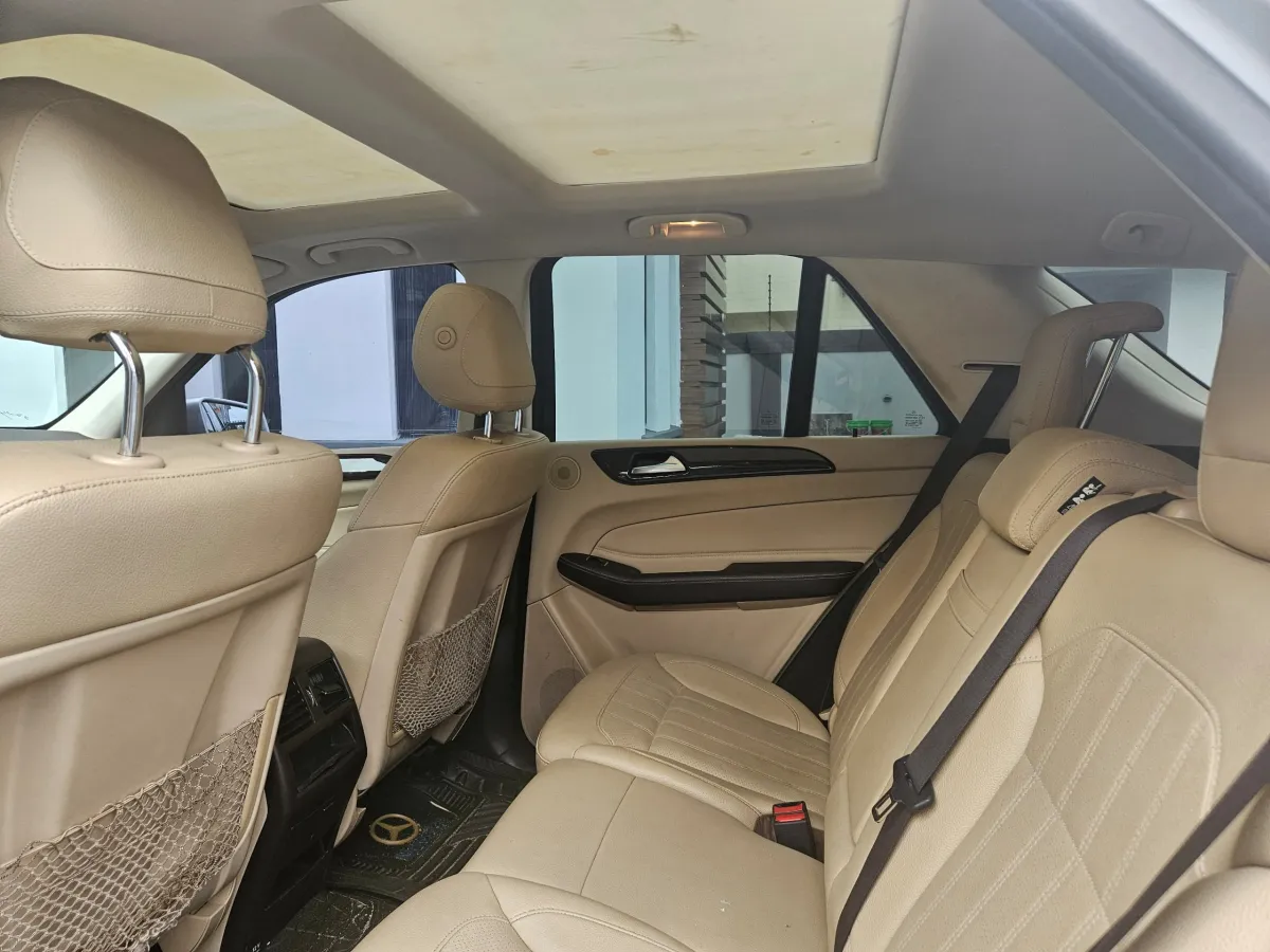 Clean Tittle GLE350 Full Option - Image 6