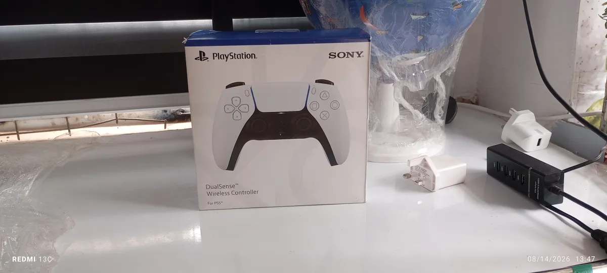 Sony PS5 controller - Image 3