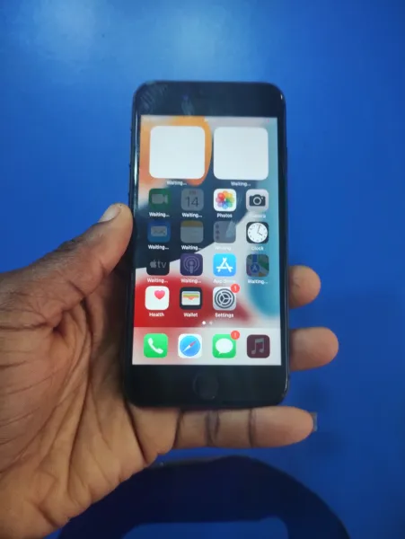 APPLE IPHONE 8 64GB