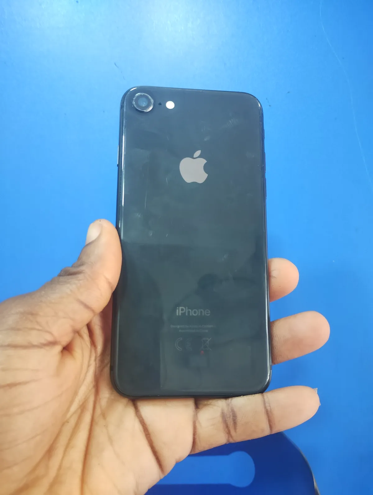 APPLE IPHONE 8 64GB - Image 4