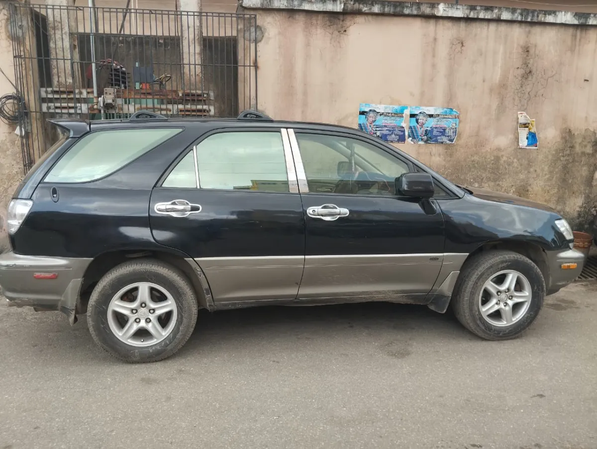 Rx Lexus 300 for sale - Image 3