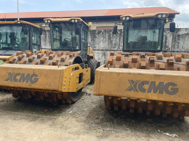 BRAND NEW XCMG VIBRATION ROLLER