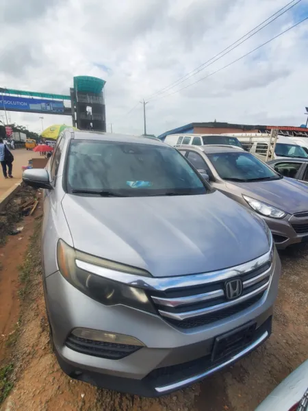 Honda Pilot 2017 Executive Jeep