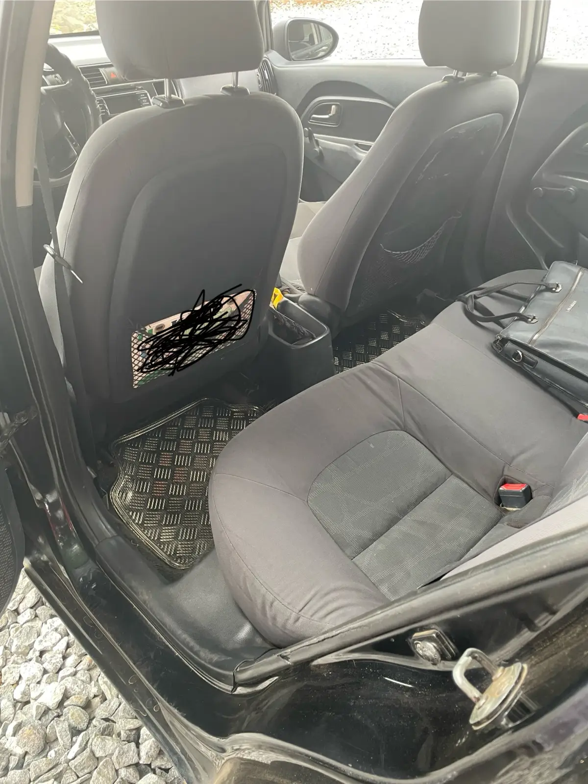 Locally used 2012 Kia Rio in a pristine condition available for sale - Image 6