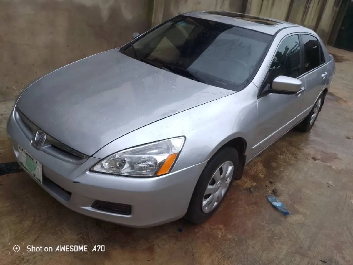 Clean Registered 2007 Honda Accord DC V4 - Image 5