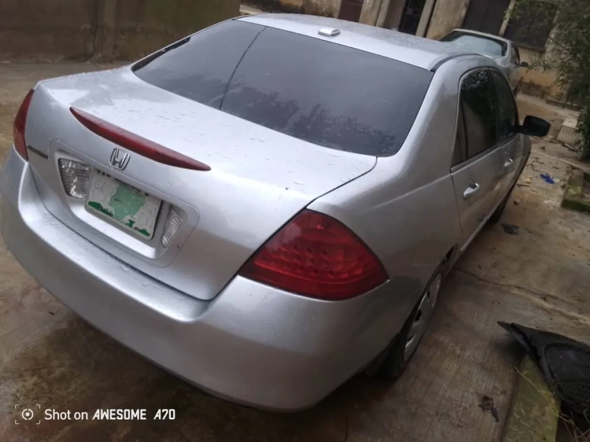 Clean Registered 2007 Honda Accord DC V4 - Image 7