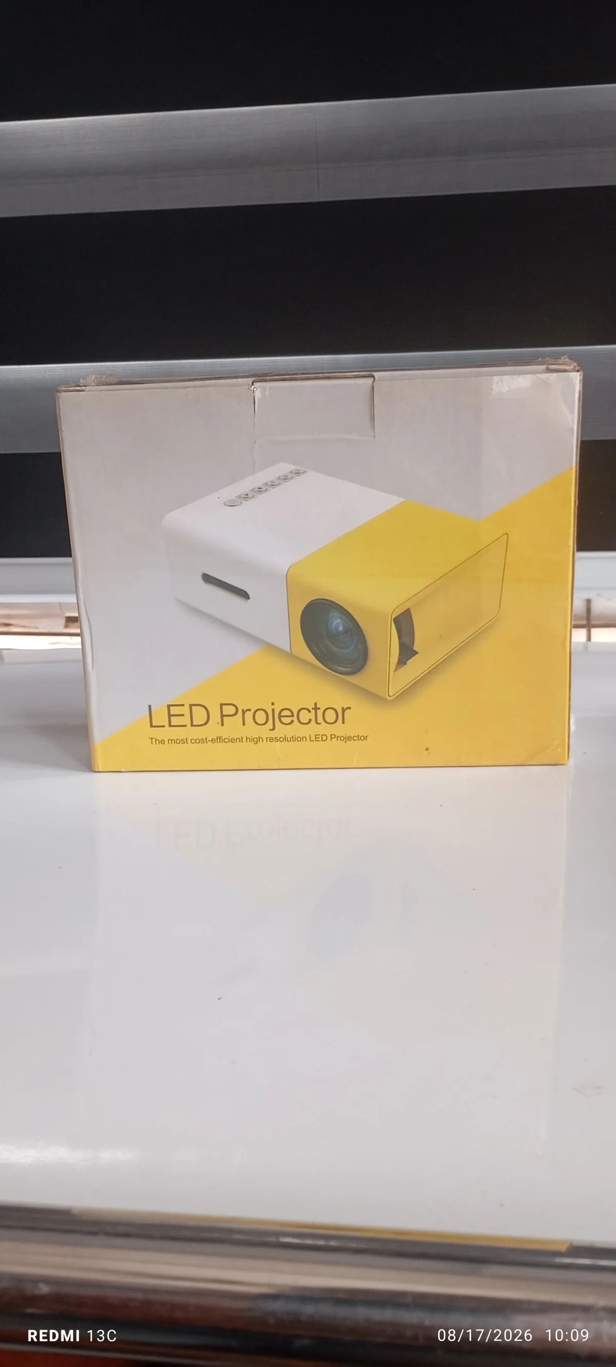 LED projector - Image 2