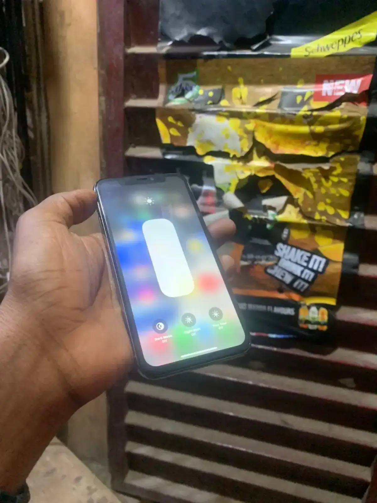 iPhone 11 Pro - Image 4